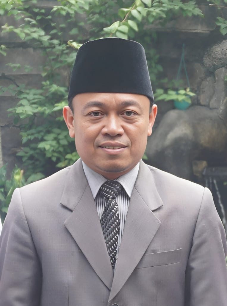 H. Suhendra, S.Ag., M.Pd, Kepala SMK Bina Rahayu